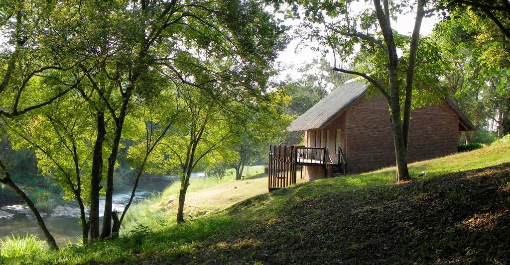 Kwambali Riverside Lodge Hazyview Cameră foto